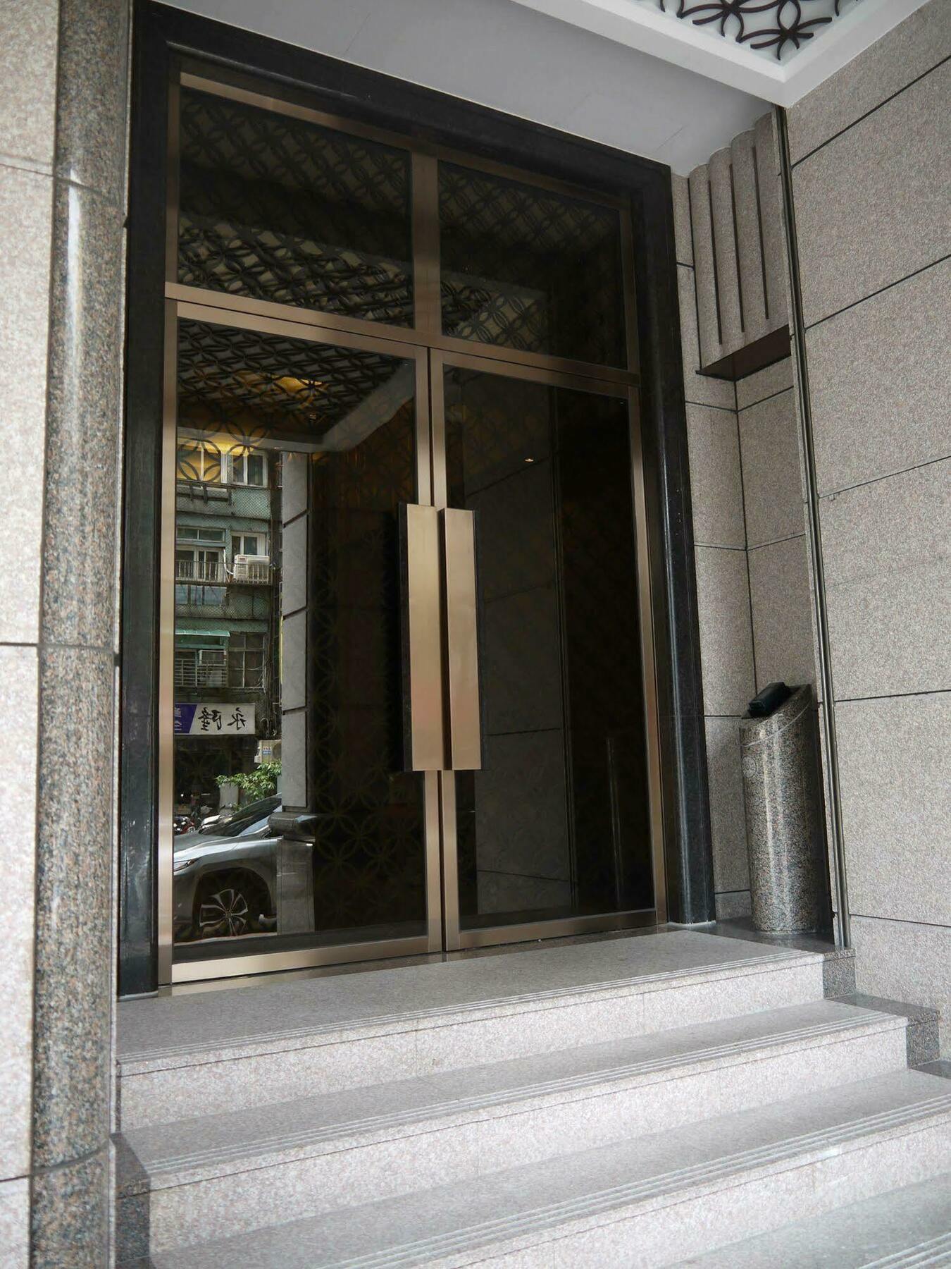 晶城青年旅館 4F Taipei Exterior photo
